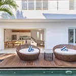 Villa Gregana